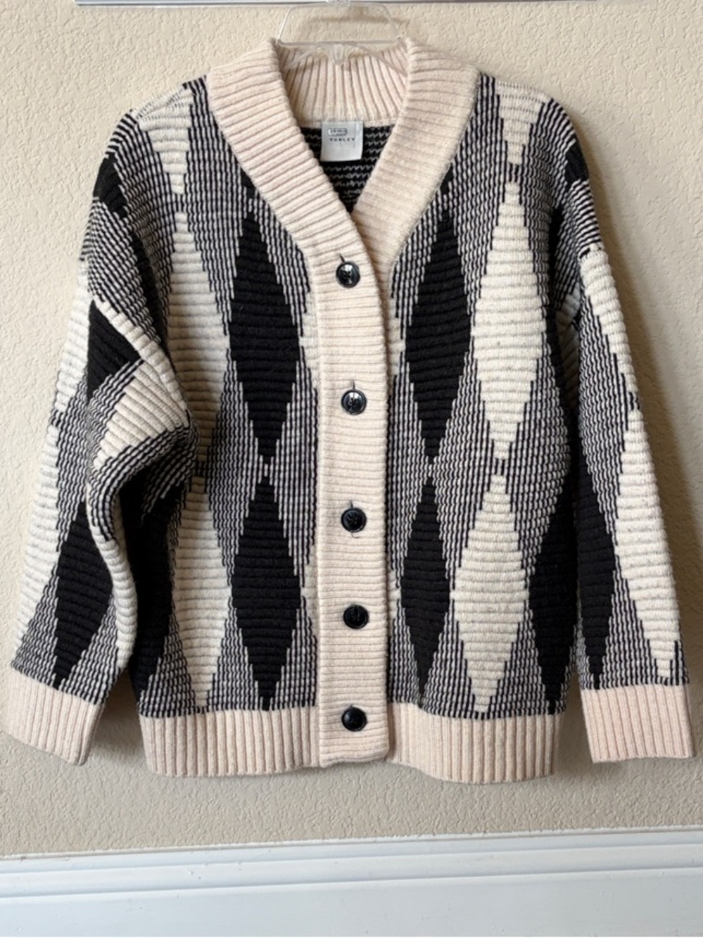 Varley Nancy Wool Blend Jacquard Knit Sweater Jacket
Size M - Picture 4 of 13